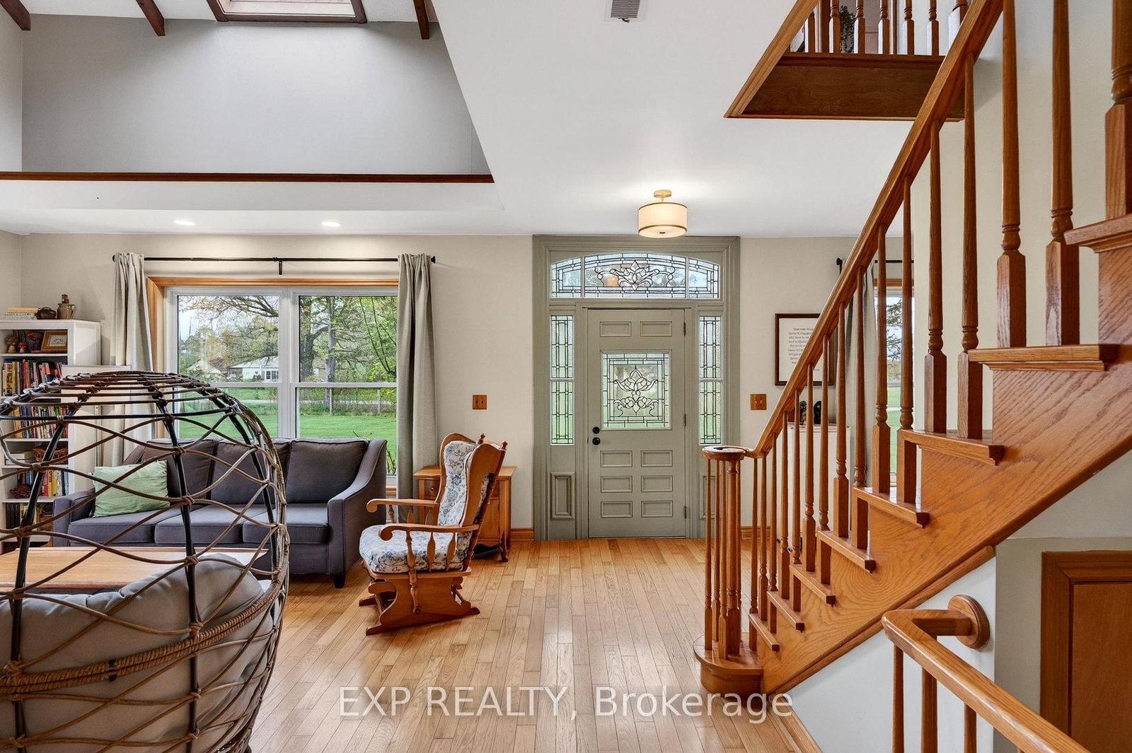 2266 Pettit Road • Fort Erie, ON photo 8