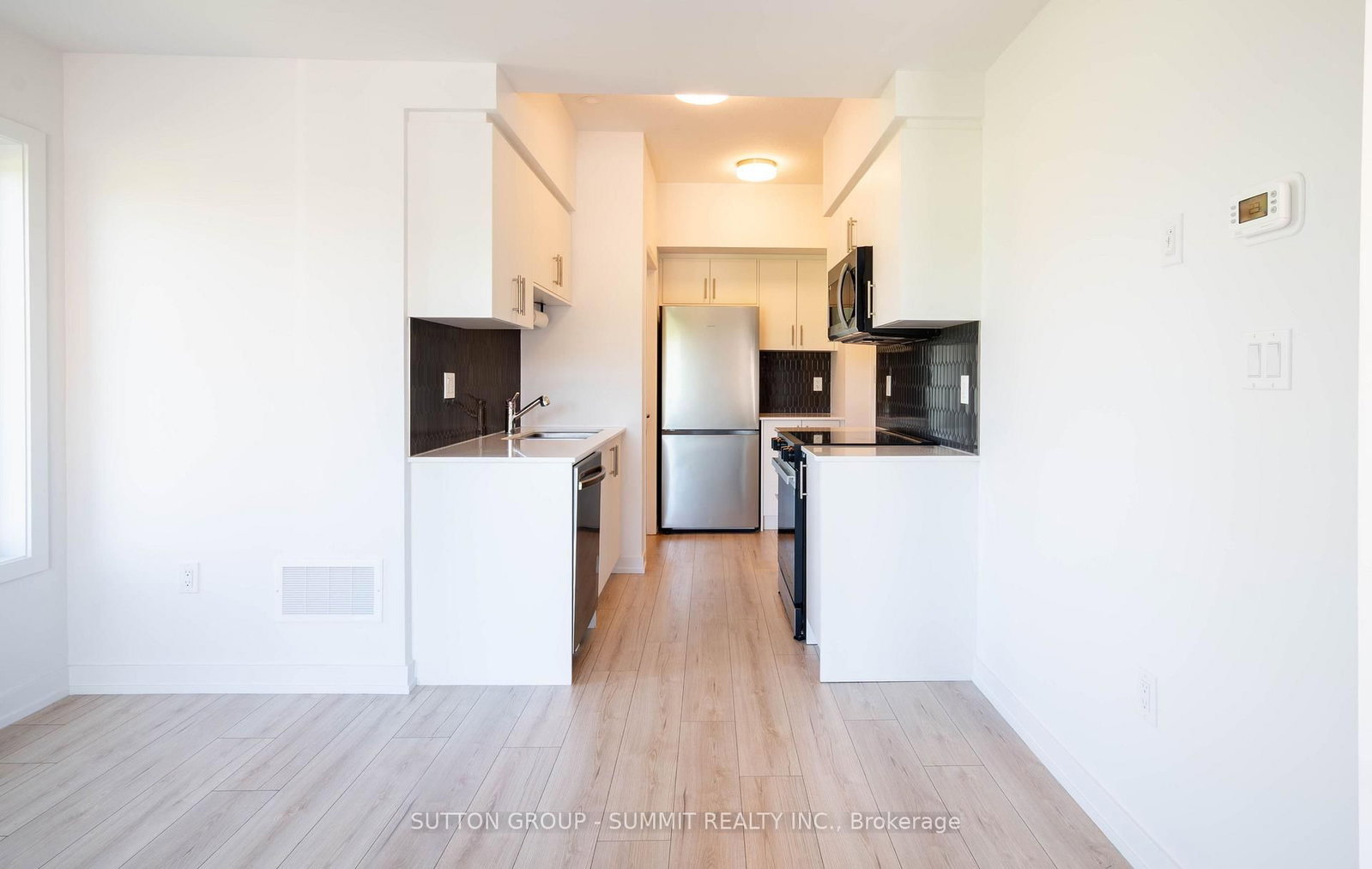 3 - 940 ST DAVID Street N, Centre Wellington 5