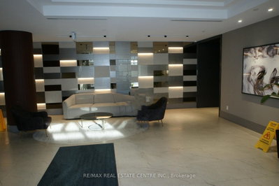 55 Duke Street W • #1006 • Kitchener, ON photo 4