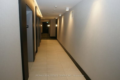 55 Duke Street W • #1006 • Kitchener, ON photo 5