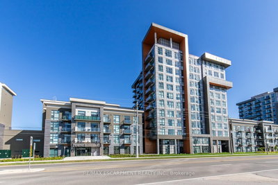 470 Dundas Street