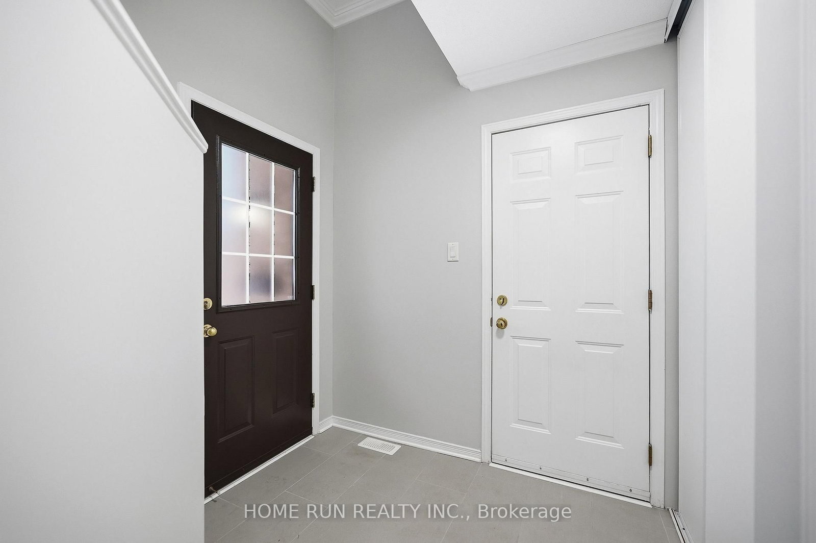 1169 Clyde Avenue • Ottawa, ON photo 38
