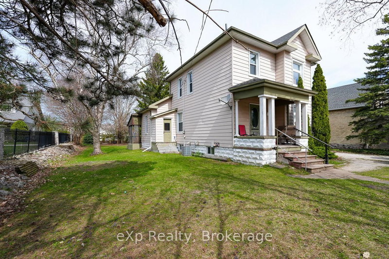 79 Albert Street S