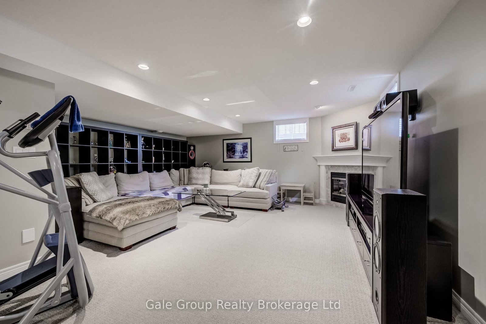472 Lakeview Drive • Woodstock, ON photo 32