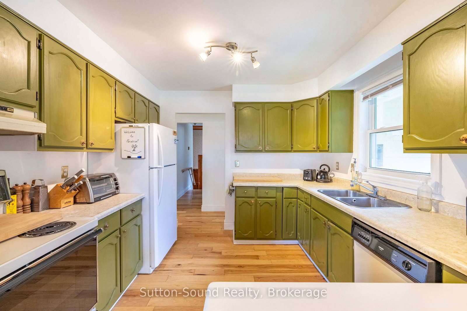125 Paradise Bay Road • Meaford, ON photo 15