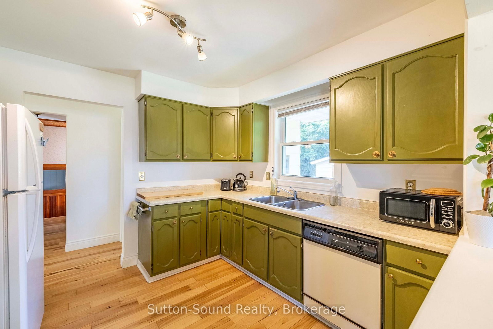 125 Paradise Bay Road • Meaford, ON photo 16