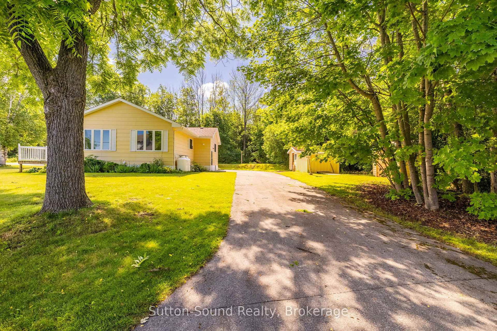125 Paradise Bay Road • Meaford, ON photo 5