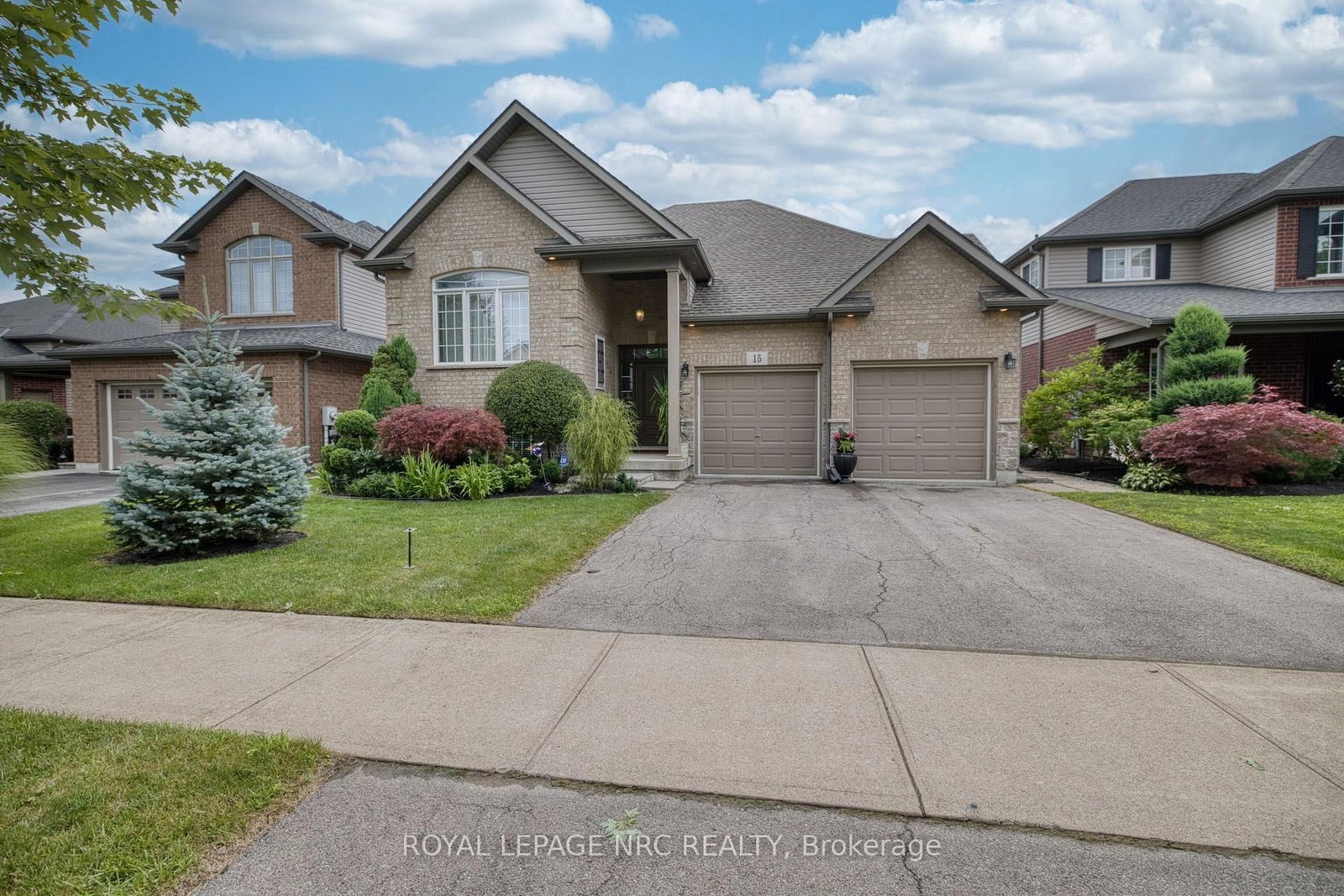 15 Fisher Drive • Niagara-on-the-Lake, ON photo 1