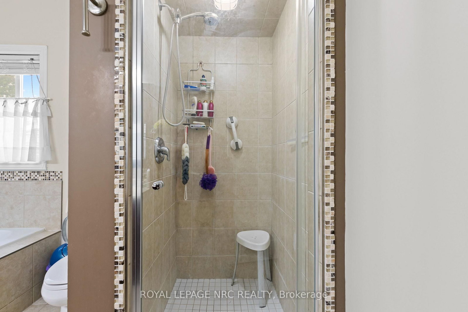 15 Fisher Drive • Niagara-on-the-Lake, ON photo 10