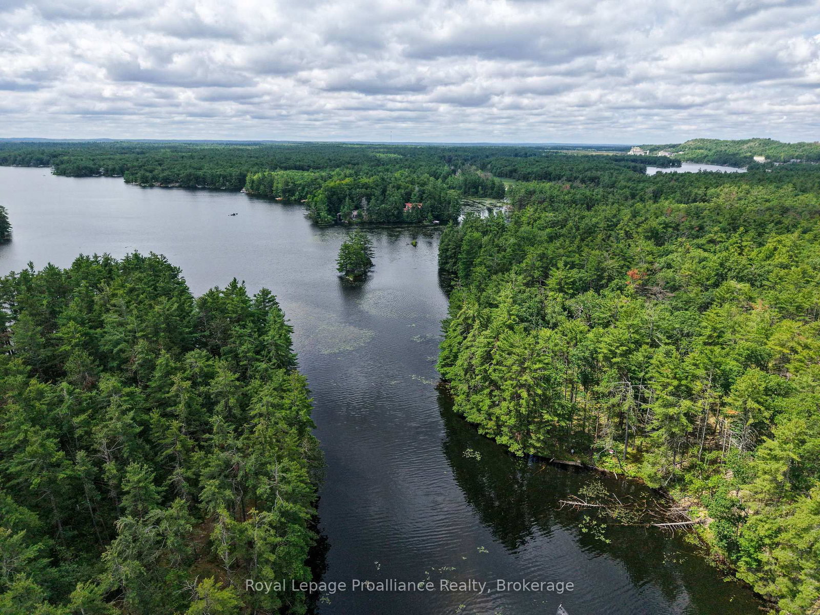 2 WAO Kasshabog Lake • Havelock-Belmont-Methuen, ON photo 18
