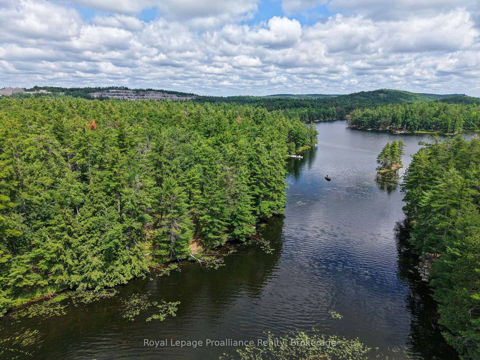 2 WAO Kasshabog Lake • Havelock-Belmont-Methuen, ON photo 22