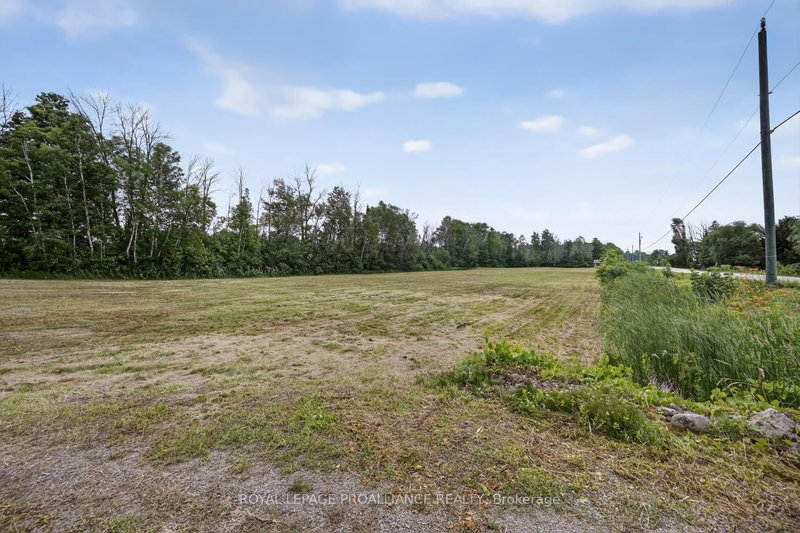 6401- A 6th Concession Road