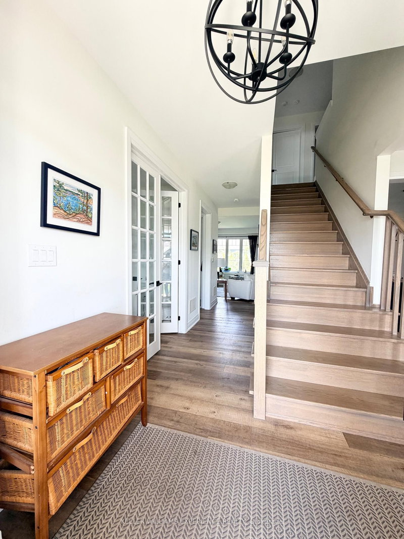 31 Browning Boulevard S