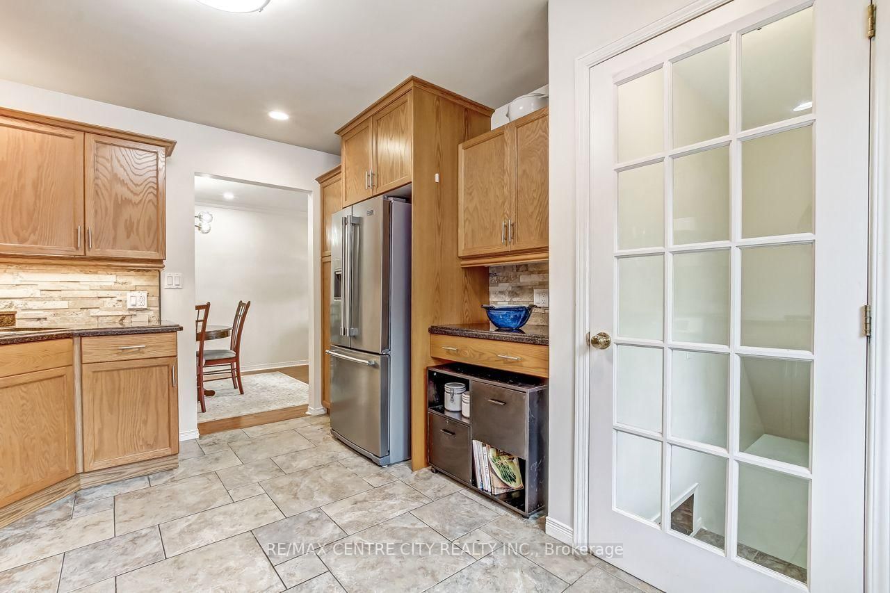 96 Carrie Crescent • St. Thomas, ON photo 10