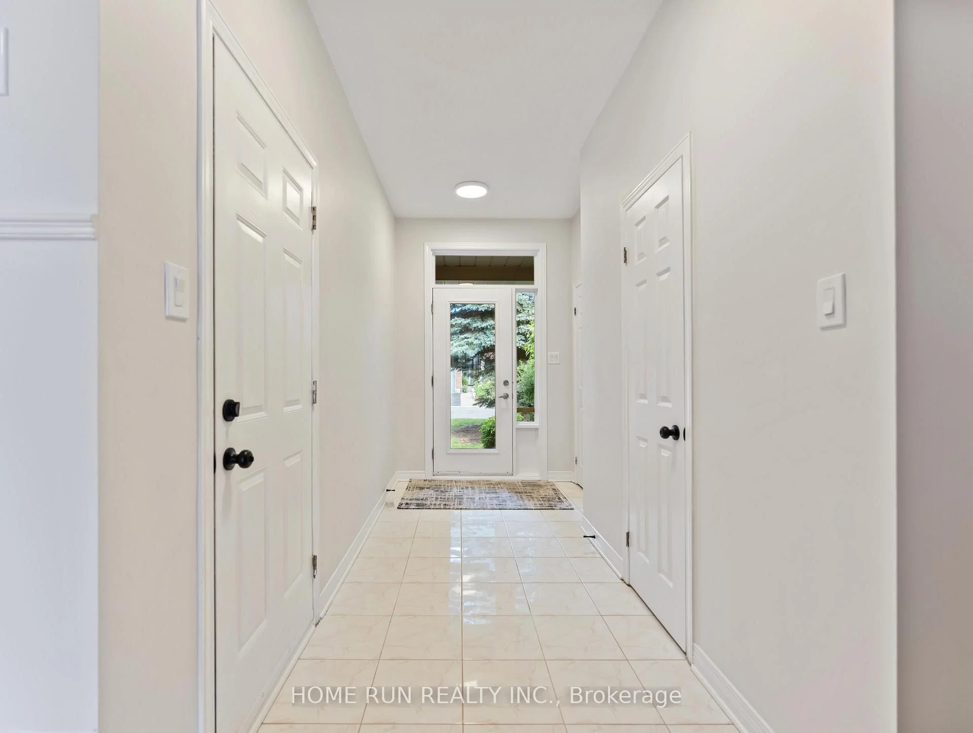 20 Redding Way, Ottawa, ON — photo 2