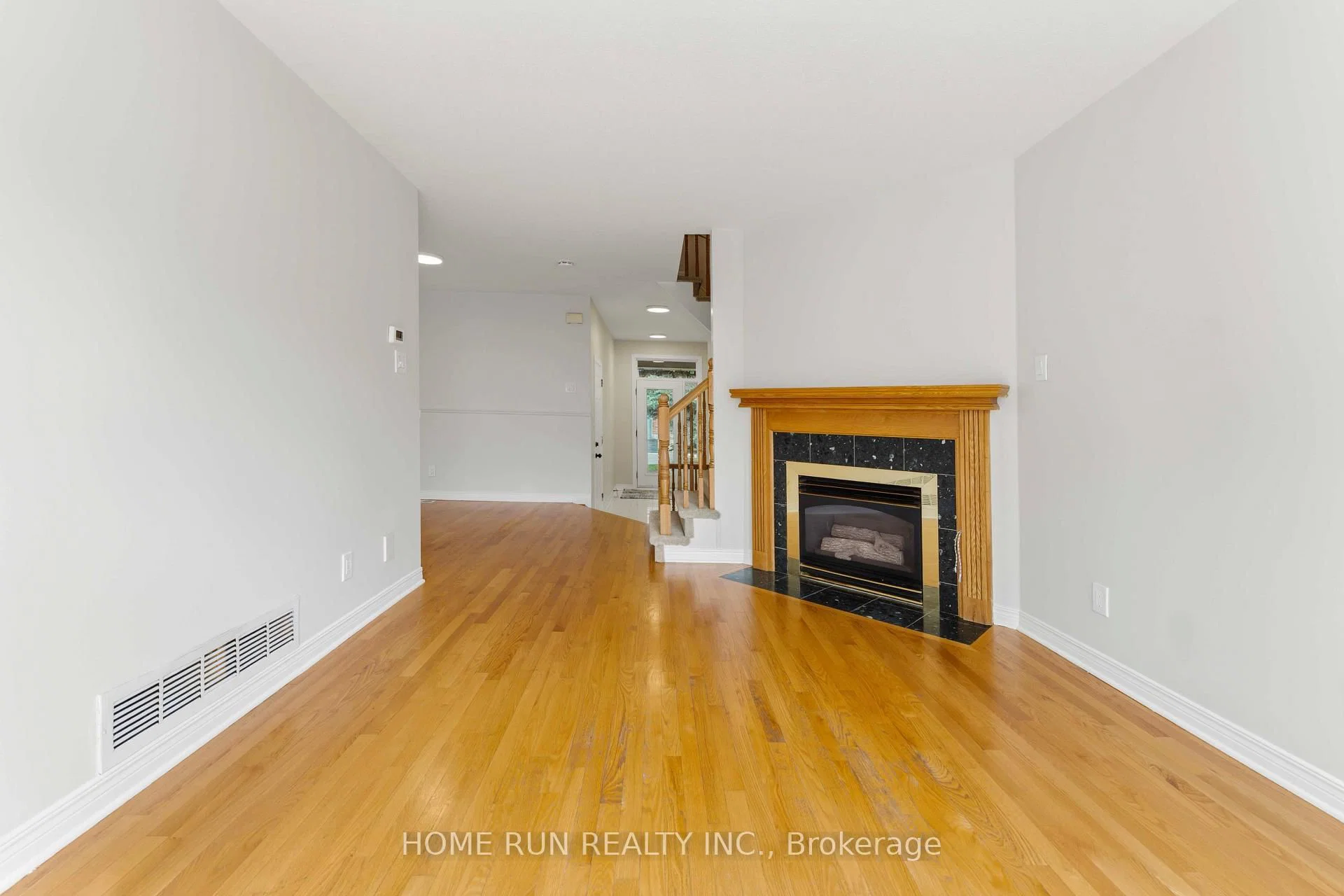 20 Redding Way, Ottawa, ON — photo 5