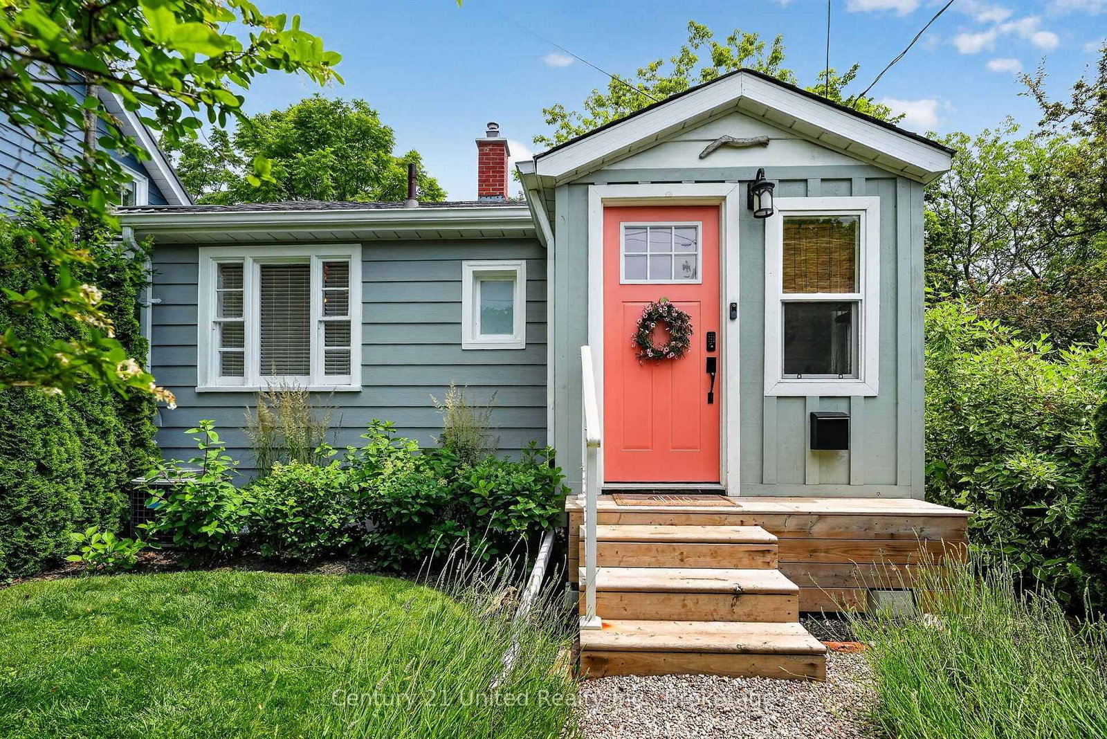 182 Durham Street • Cobourg, ON photo 1