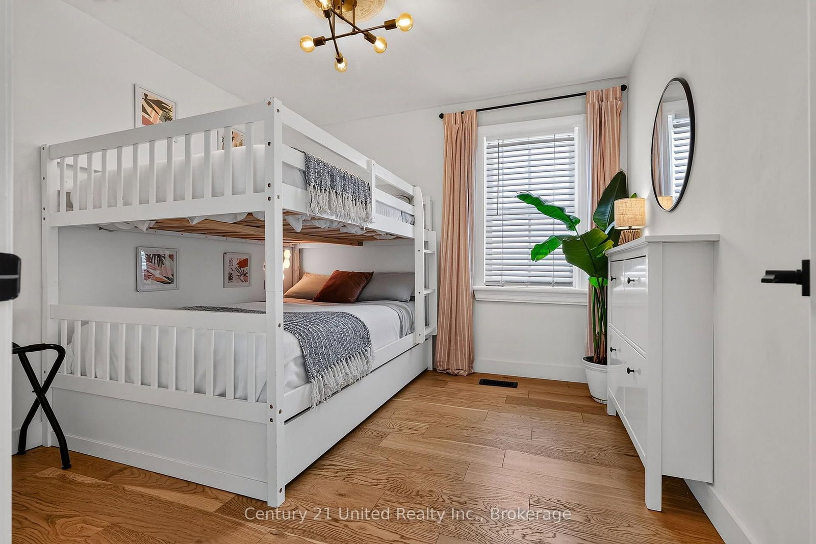 182 Durham Street • Cobourg, ON photo 27