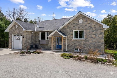 109 Pike Street • Northern Bruce Peninsula, ON photo 4