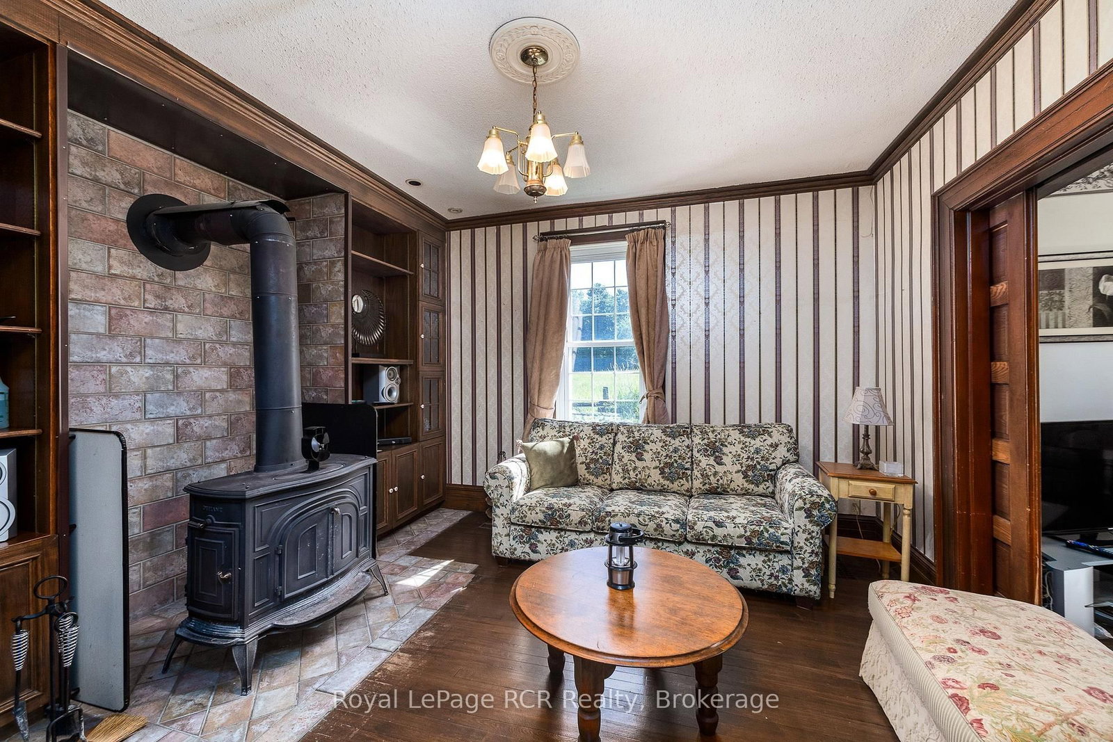 404683 Grey Road 4 • West Grey, ON photo 11