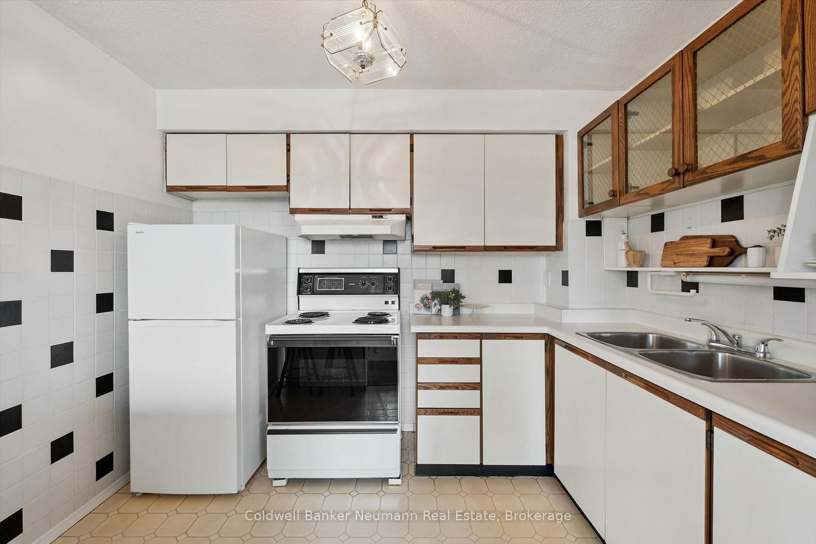 93 Westwood Road • #405 • Guelph, ON photo 19