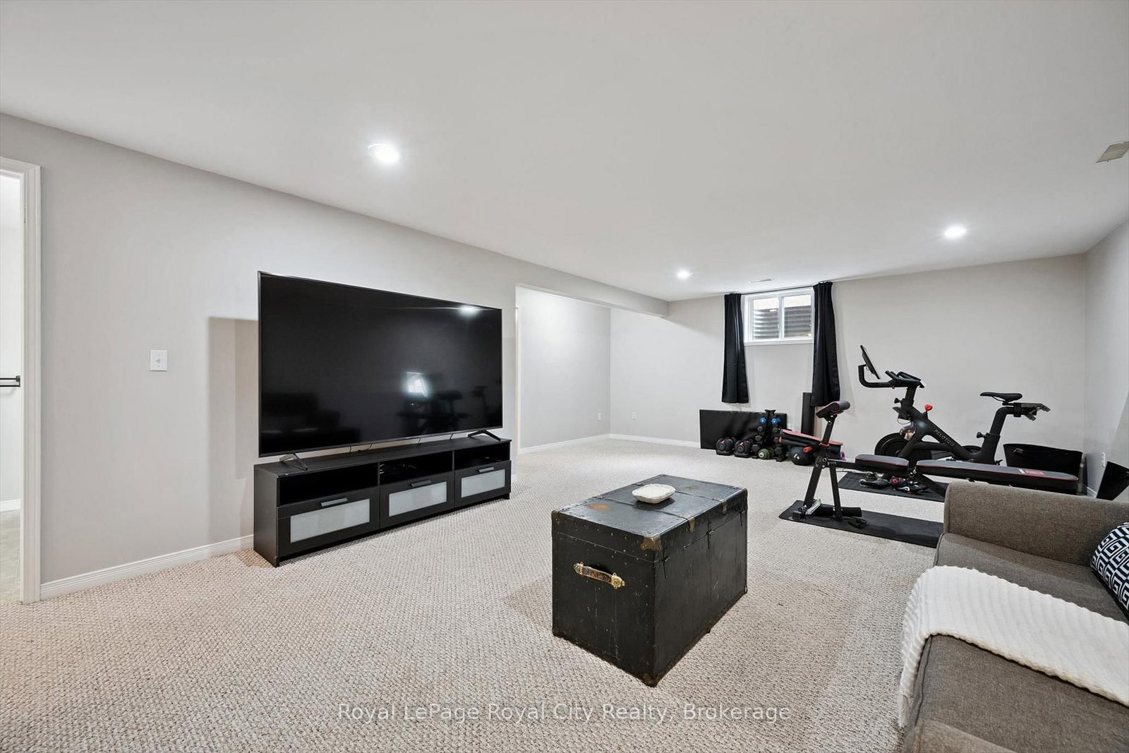 119 Meadowridge Drive • St. Marys, ON photo 21
