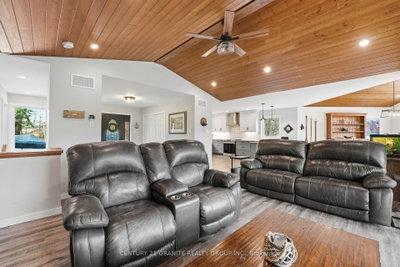 1407 Abrams Road W • Highlands East, ON photo 6