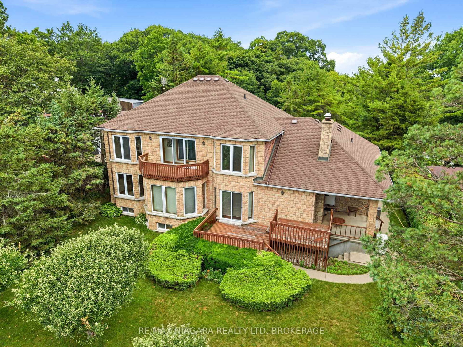 599 E Lakeshore Road • Port Colborne, ON photo 46