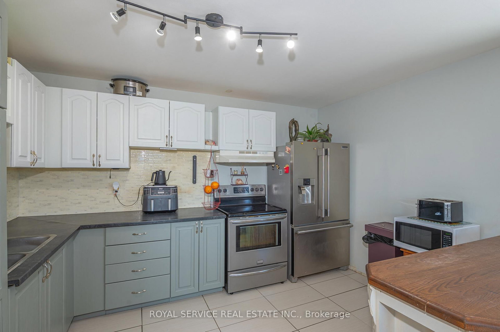 69 Maple Street • Trent Hills, ON photo 10