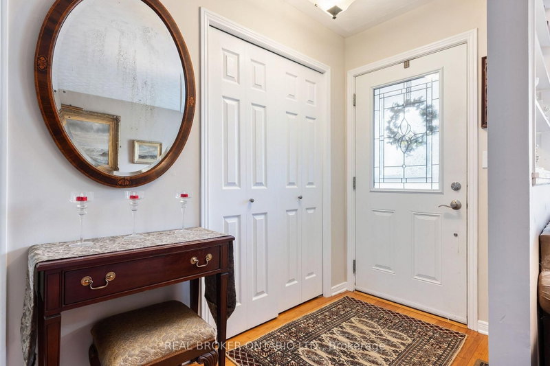 2 Normandy Crt, Norfolk, Ontario