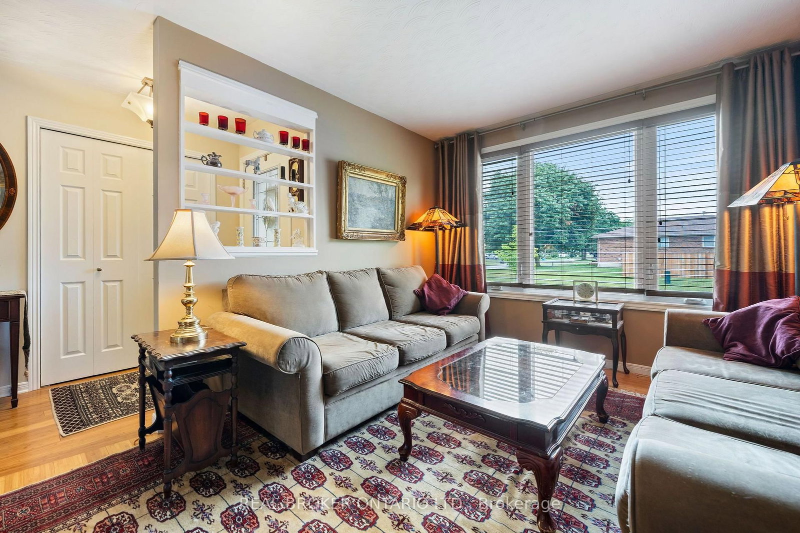 2 Normandy Court • Norfolk, ON photo 2