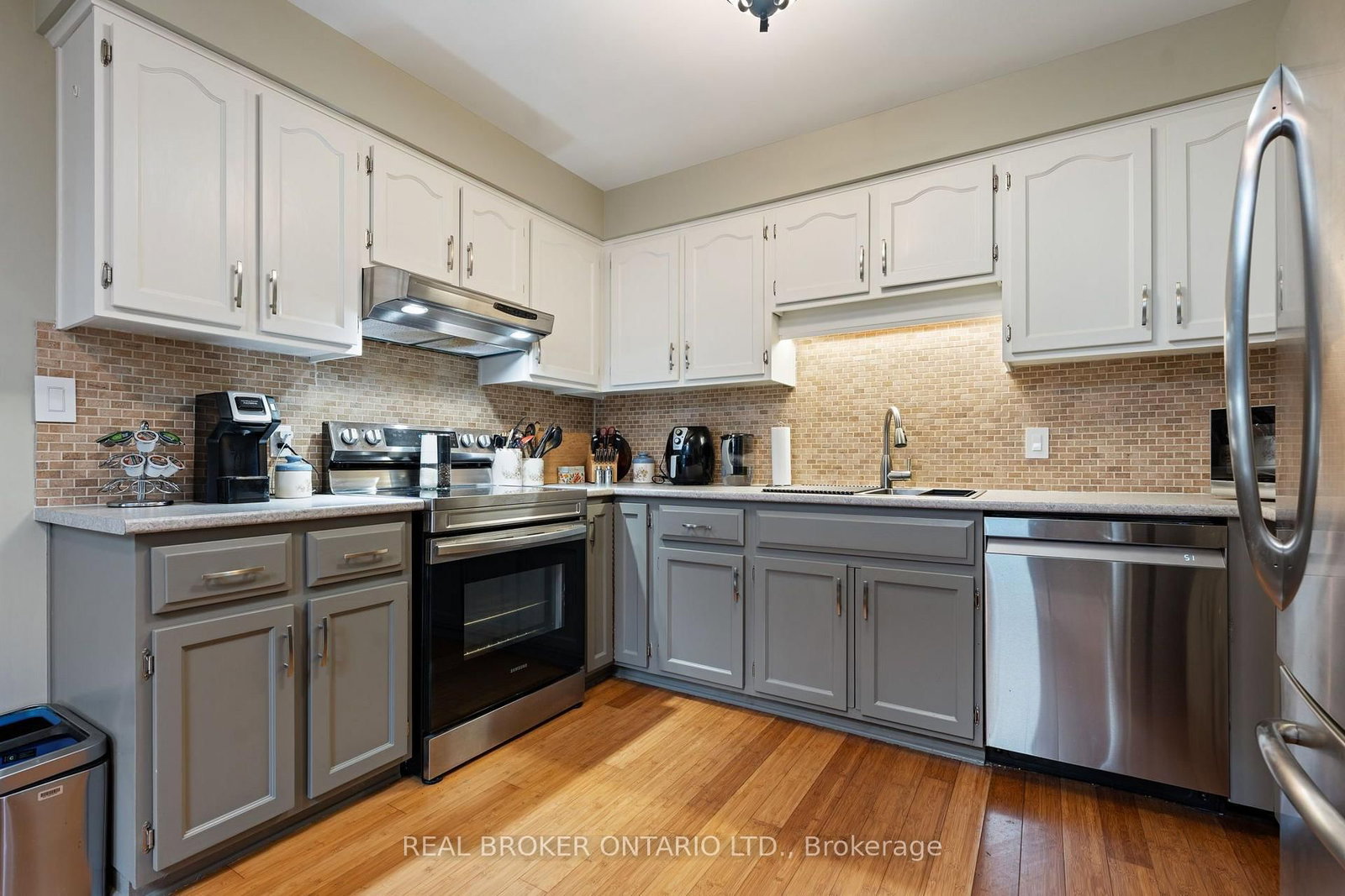 2 Normandy Court • Norfolk, ON photo 9