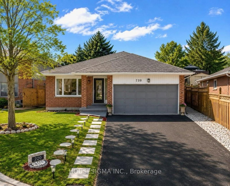 220 Killarney Grove