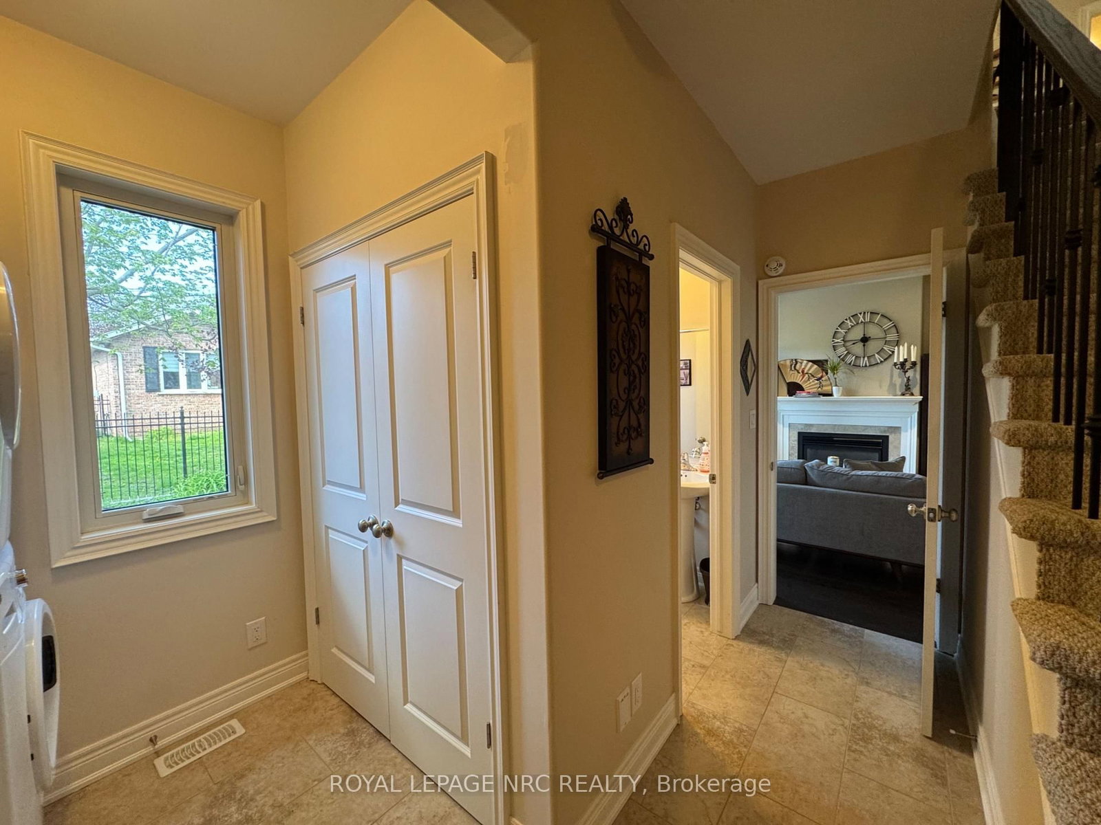 6186 Dorchester Road • #2 • Niagara Falls, ON photo 18