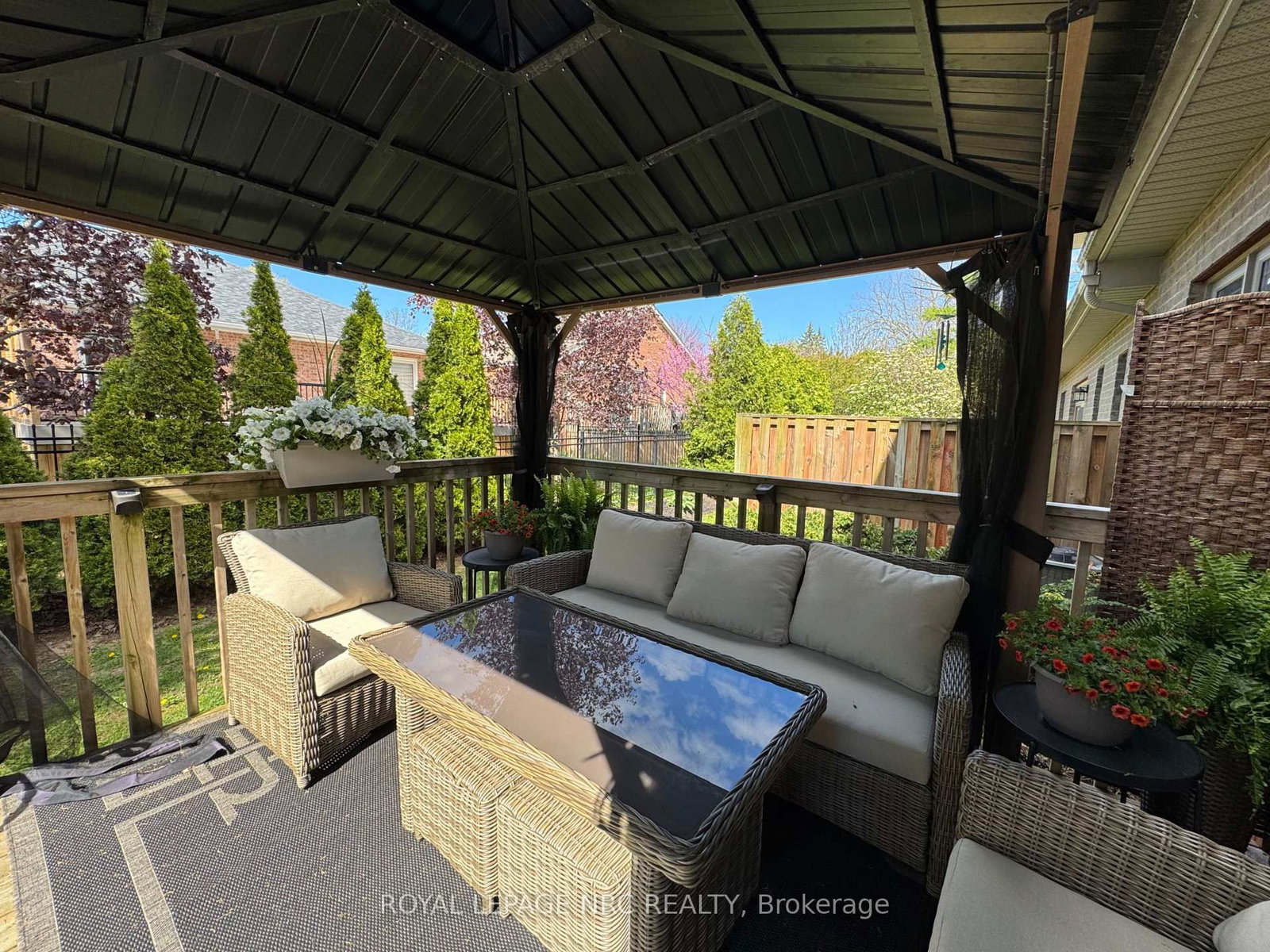6186 Dorchester Road • #2 • Niagara Falls, ON photo 30