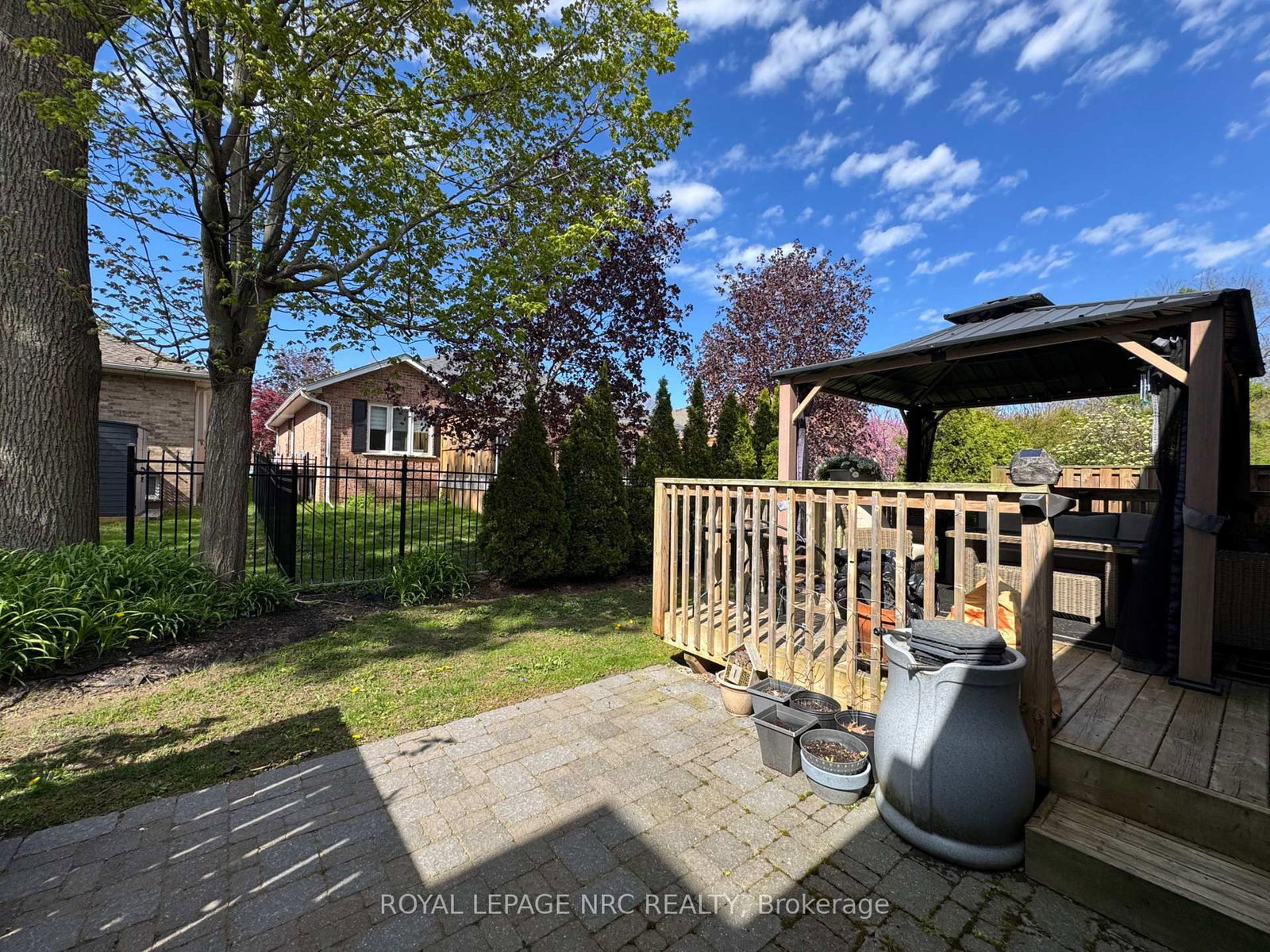 6186 Dorchester Road • #2 • Niagara Falls, ON photo 32