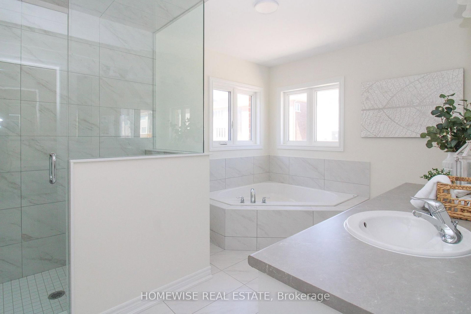 514 Clayton Avenue • Peterborough, ON photo 9