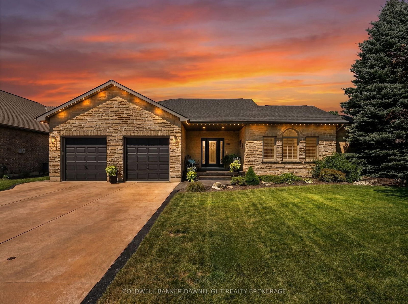 51 Snider Crescent, South Huron — photo 2