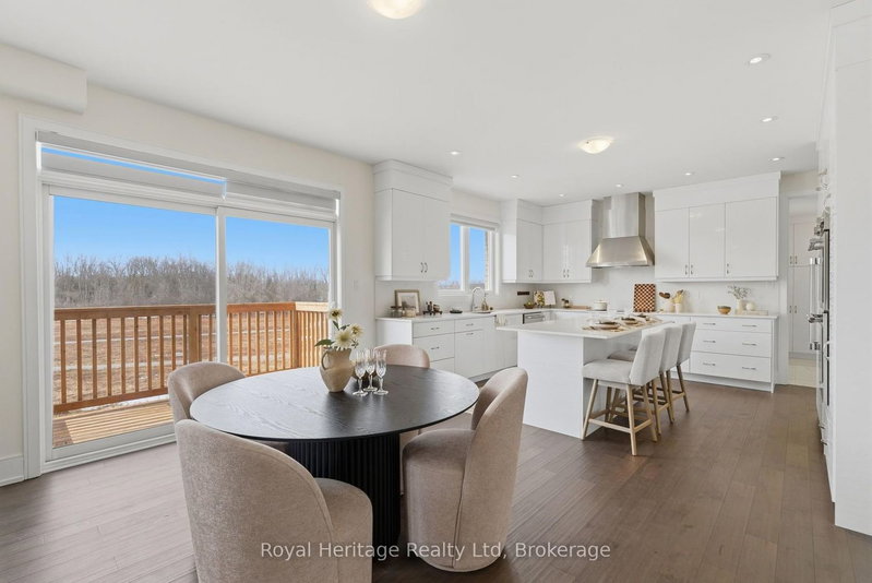 36 Golden Meadows Dr photo 4
