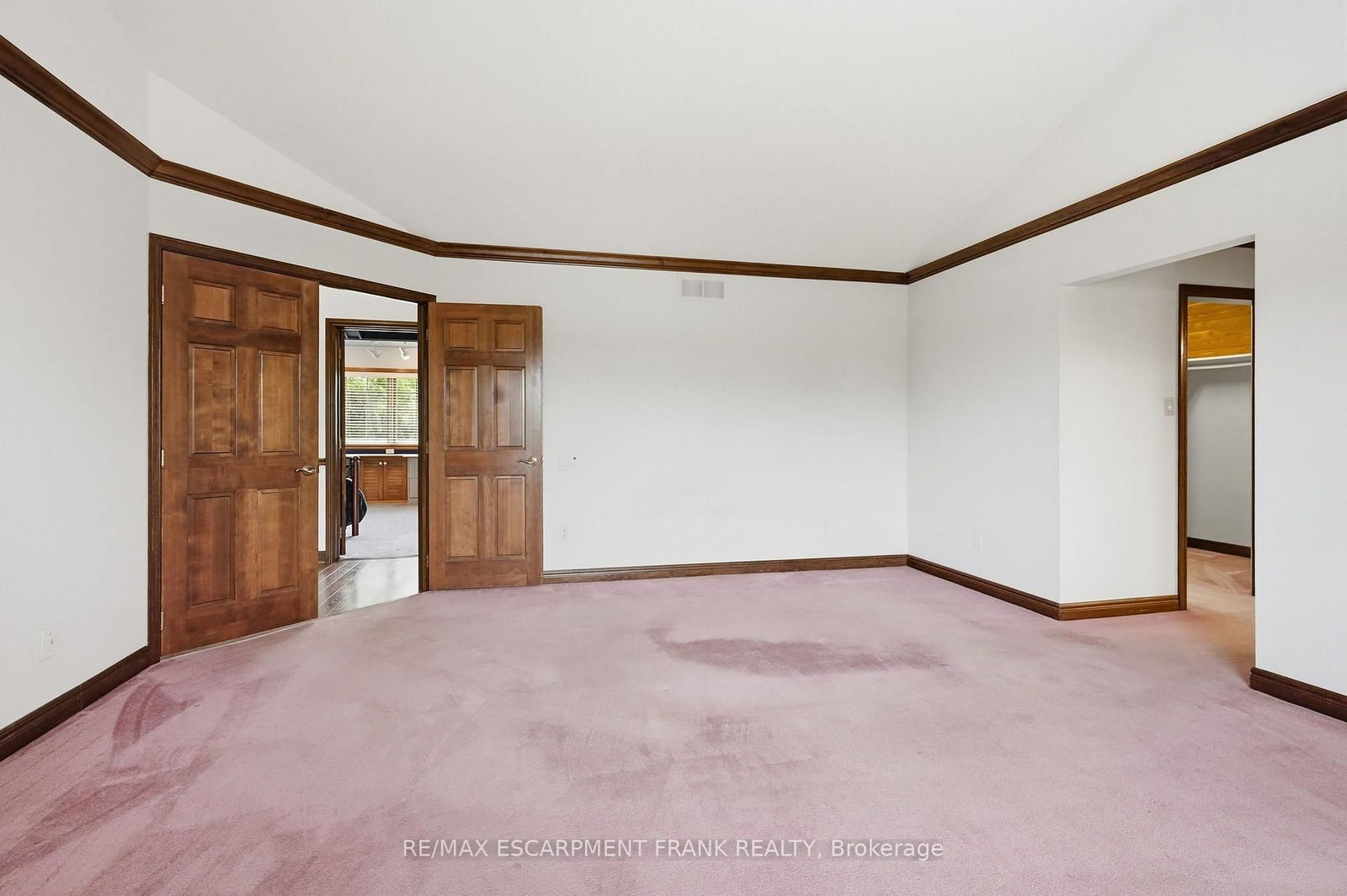 1046 Book Rd, Hamilton, view 14