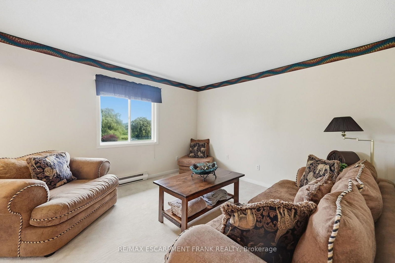 1046 Book Rd, Hamilton, view 29