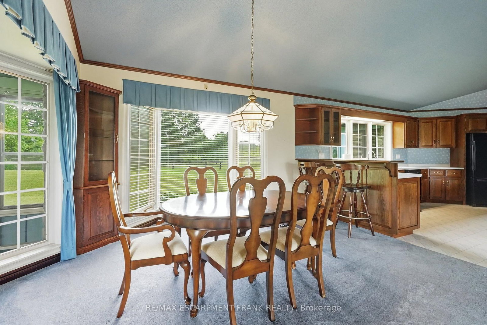 1046 Book Rd, Hamilton, view 8