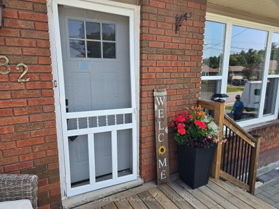 682 King Street — photo 4