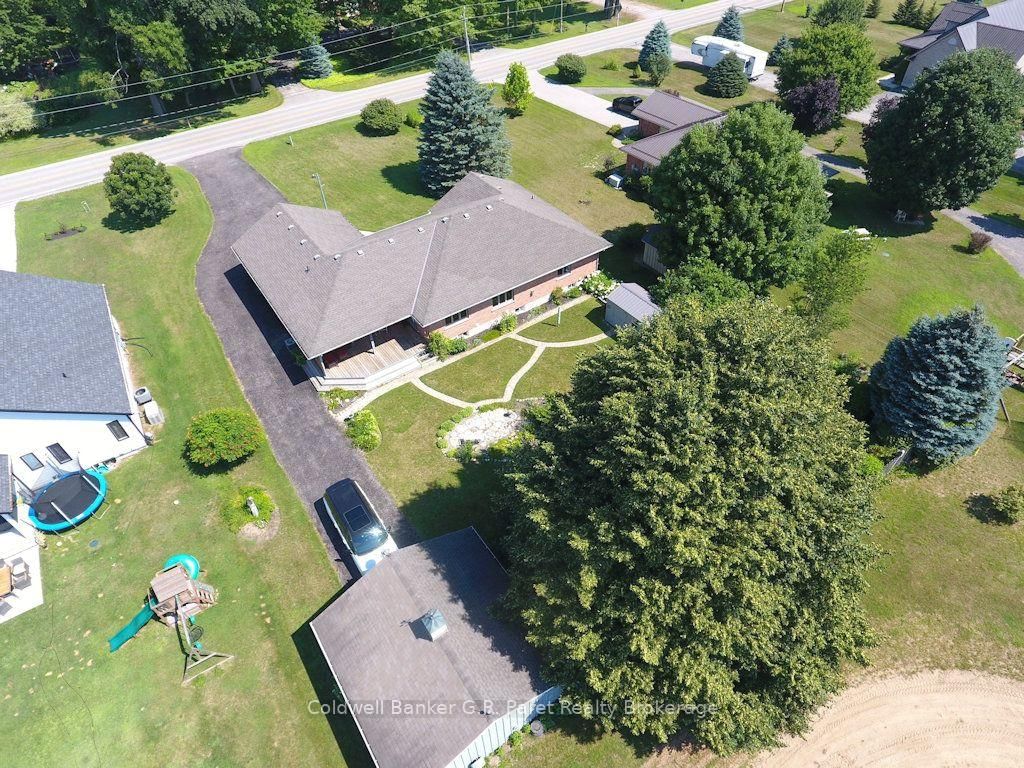 990 Norfolk County Road 21 Road • Norfolk, ON photo 37