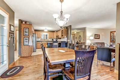 990 Norfolk County Road 21 Road • Norfolk, ON photo 8