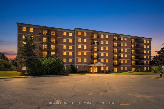 101 - 745 Davis Drive