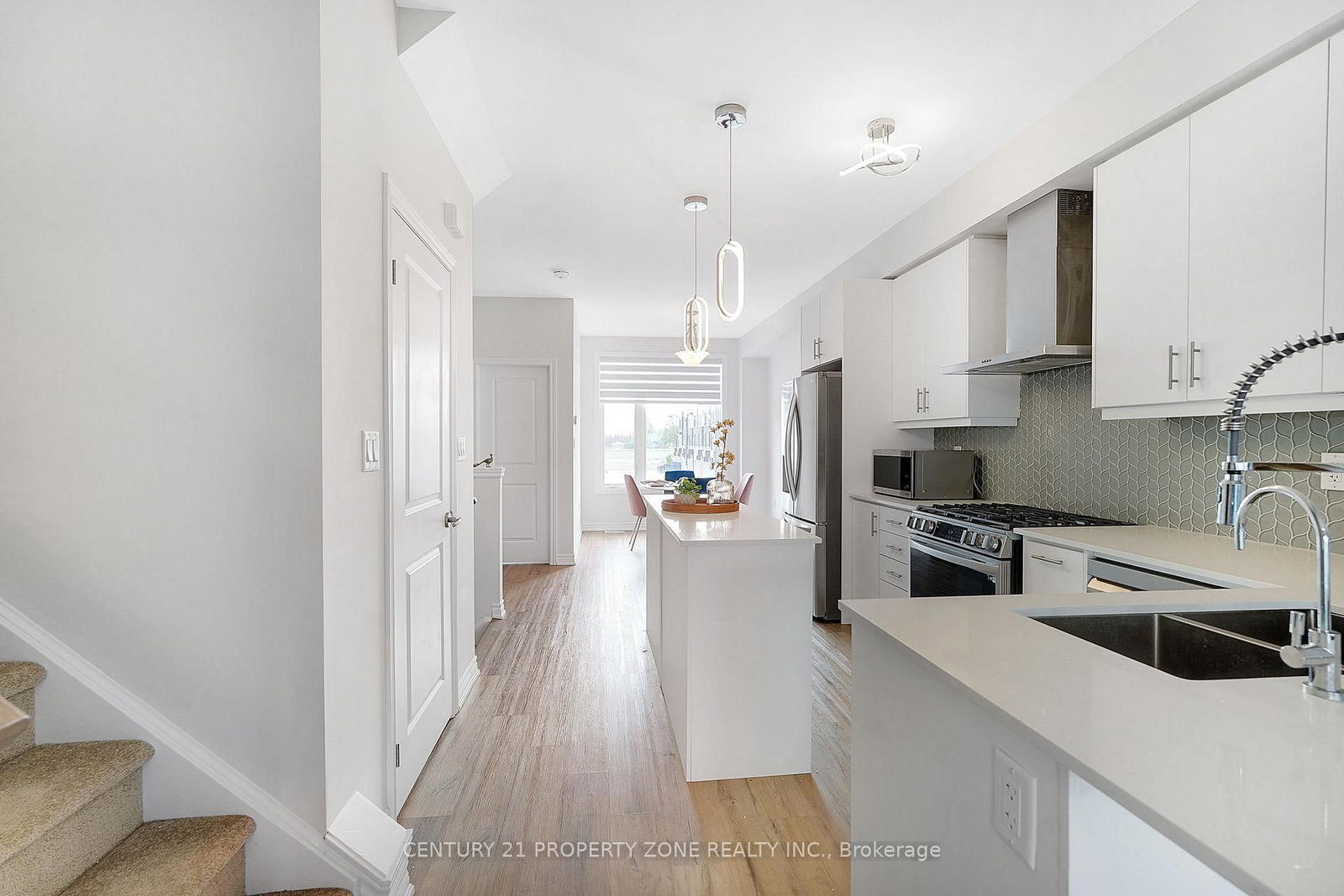 290 Equestrian Way • #45 • Cambridge, ON photo 14