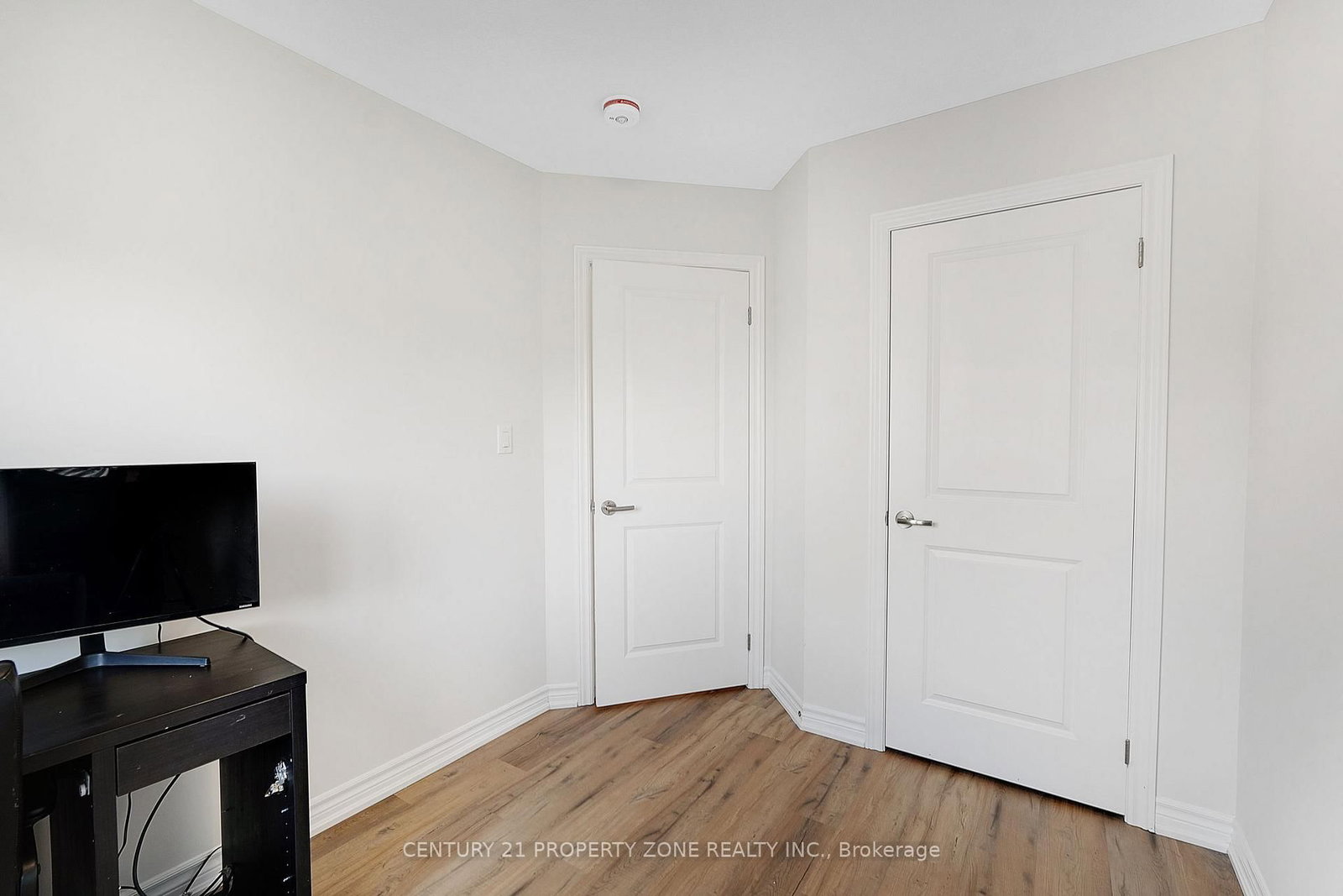 290 Equestrian Way • #45 • Cambridge, ON photo 19