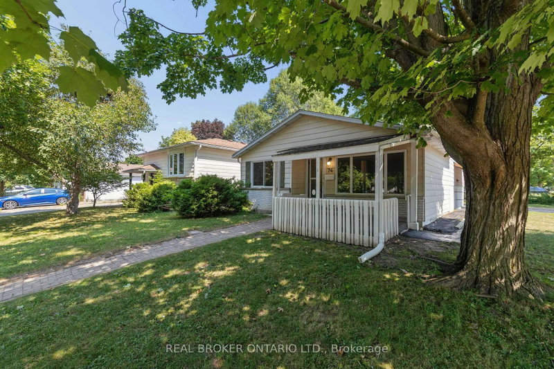 74 Helene Crescent