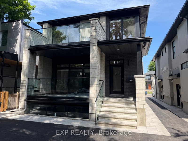 home for lease on B-512 Roosevelt Avenue